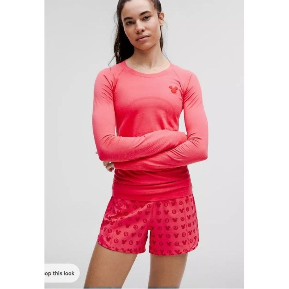163-Lululemon-Disney x Swiftly Tech Long-Sleeve Shirt 2.0 Hip Length-Lip Gloss